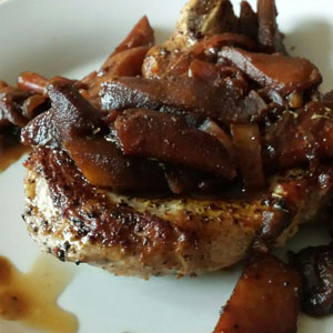 Pork Chops with Balsamic Glazed Apples and Onions Recipe